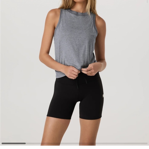 Vuori Energy Crop Tank - Picture 3 of 7